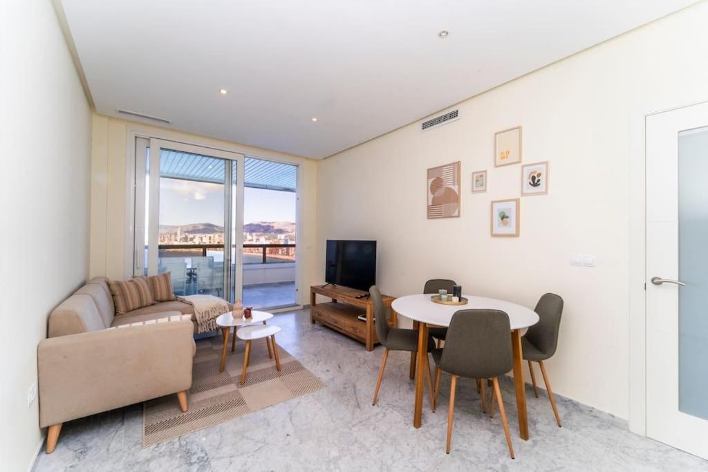 Luxury With Stunning Seaview In Appartement Benidorm