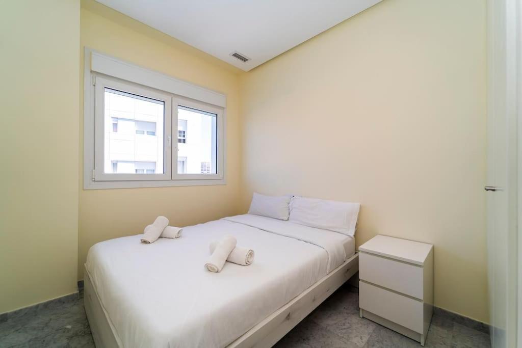 Apartment Luxury With Stunning Seaview In *