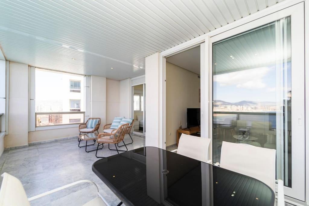 Luxury With Stunning Seaview In *