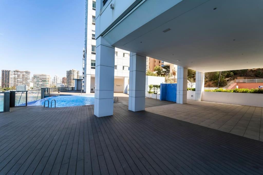 Luxury With Stunning Seaview In *