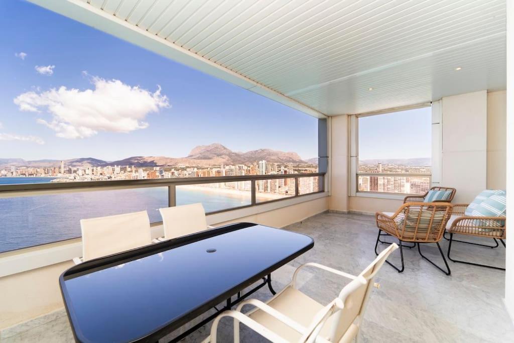 Apartment Luxury With Stunning Seaview In
